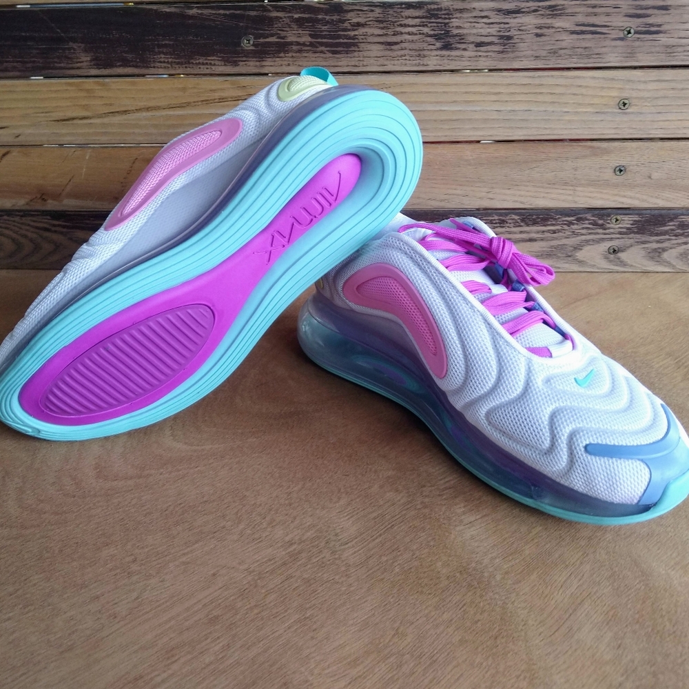 Nike AirMax 720